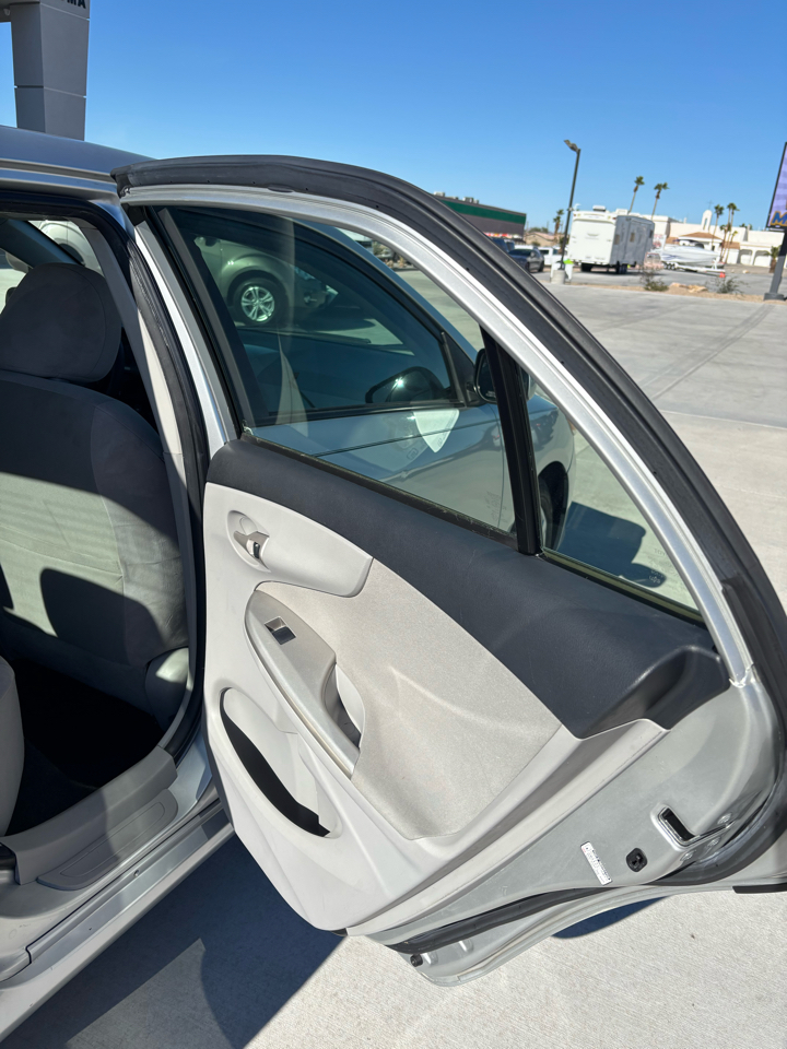 Toyota Corolla  2011