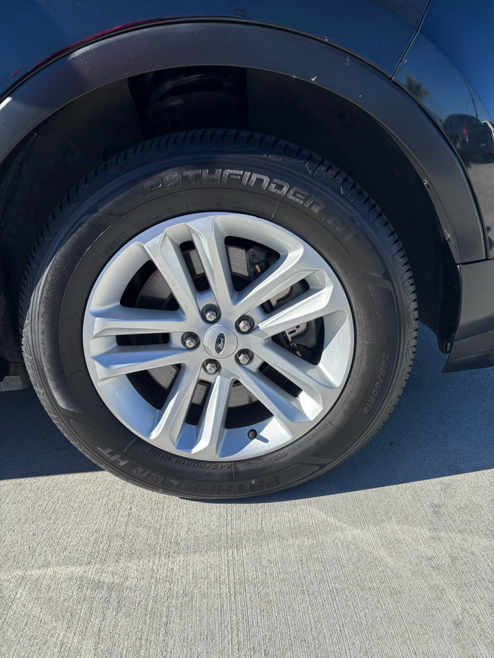 Ford Explorer 4WD 4dr XLT 2014