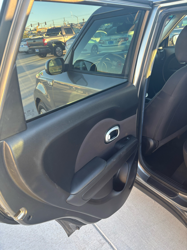 Kia Soul 5dr Wgn Auto Base 2016