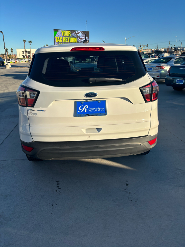 Ford Escape S FWD 2017