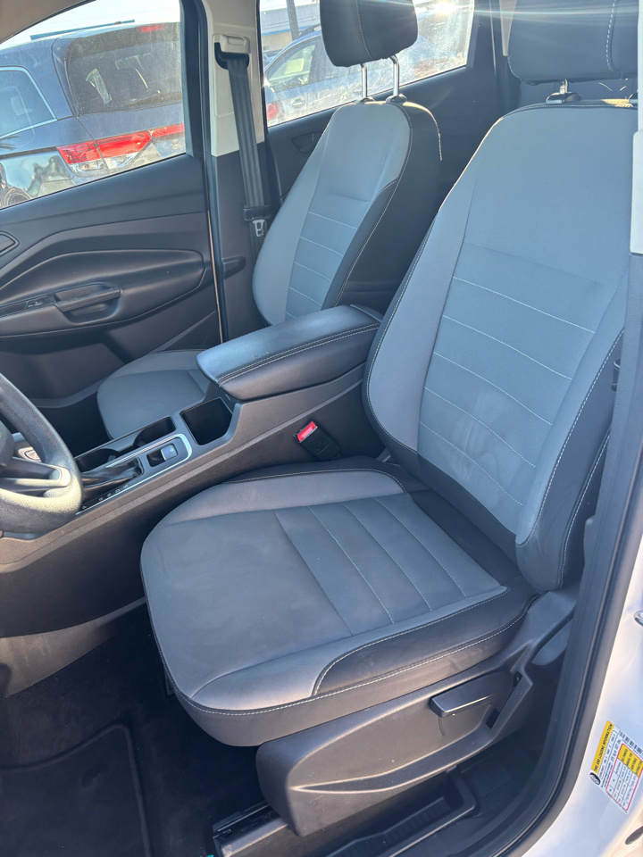 Ford Escape S FWD 2017