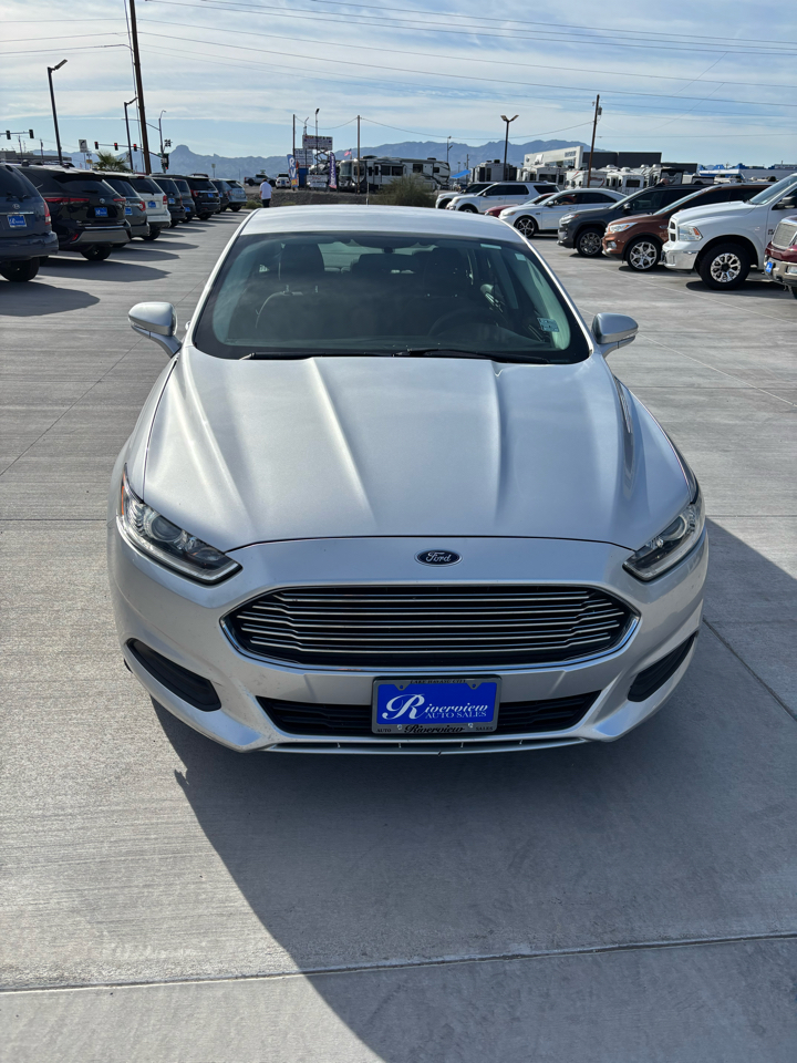 Ford Fusion 4dr Sdn SE FWD 2014