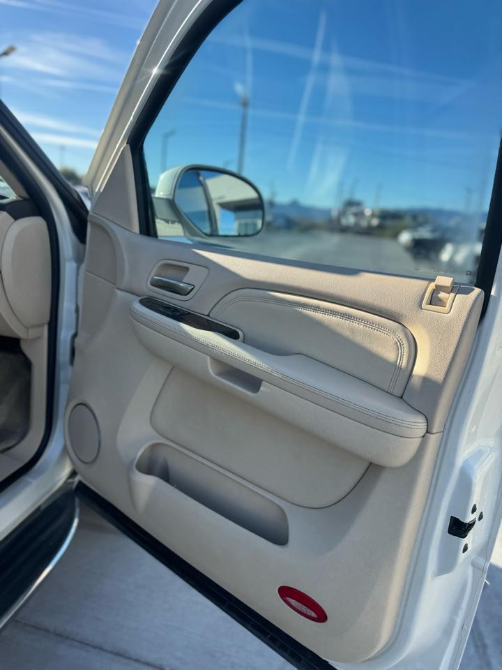 Cadillac Escalade  2007