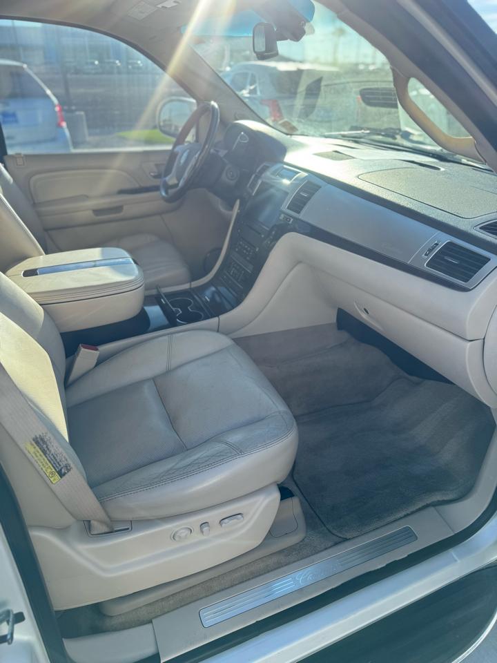 Cadillac Escalade  2007