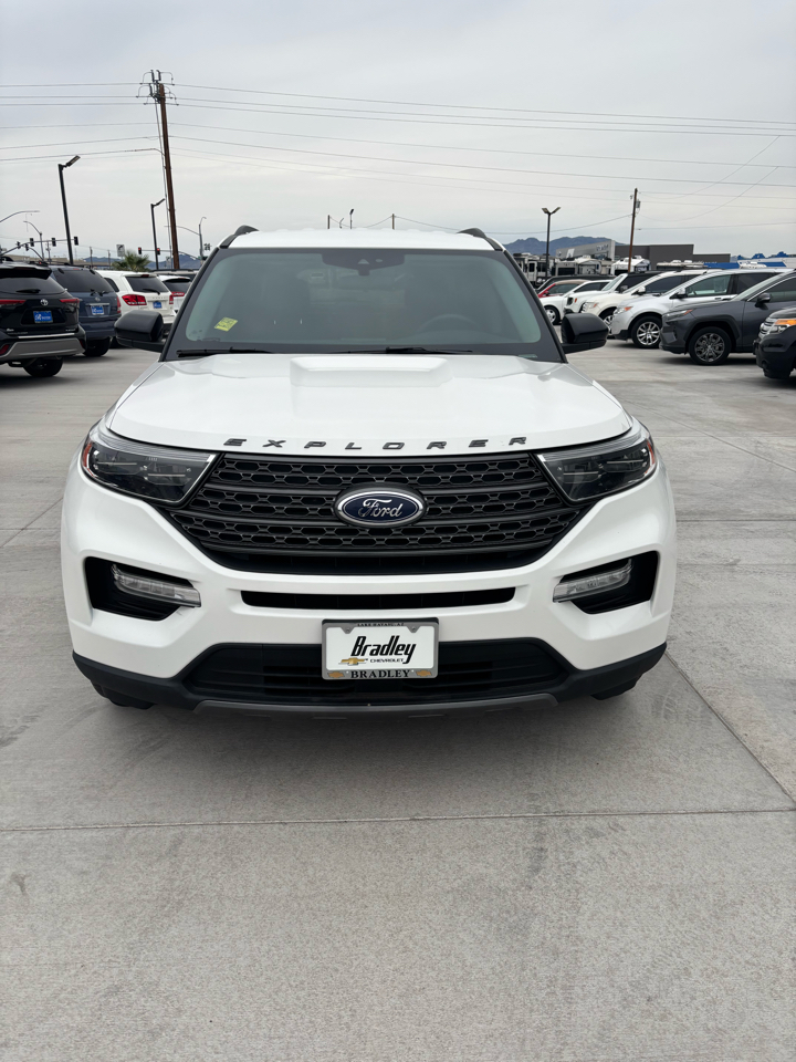 Ford Explorer XLT 4WD 2022