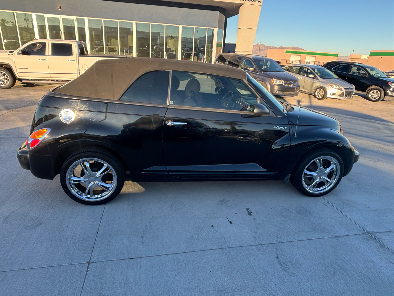 Chrysler PT Cruiser 2dr Convertible 2005