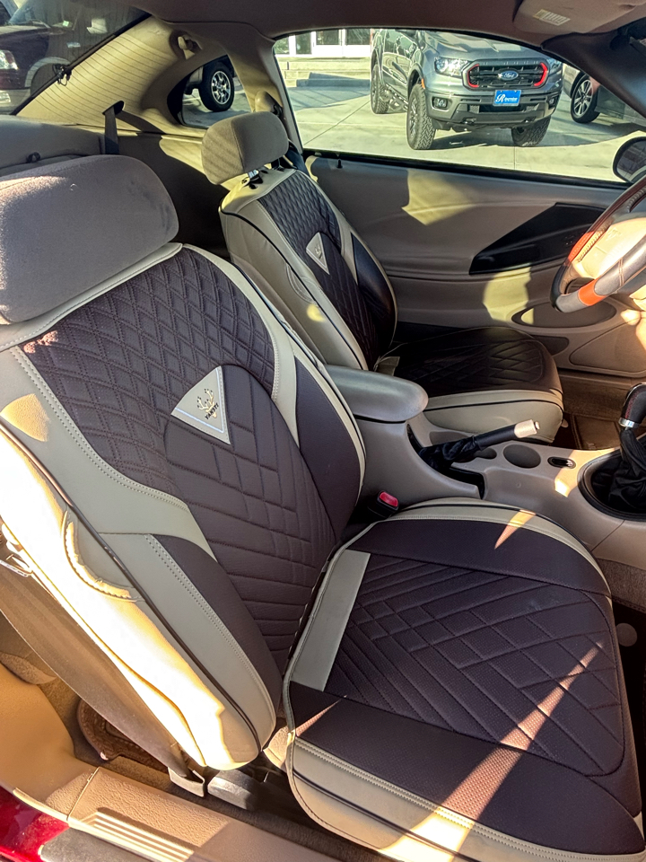 Ford Mustang 2dr Cpe Deluxe 2004