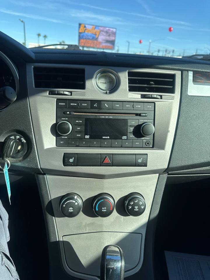 Chrysler Sebring 4dr Sdn Limited 2010