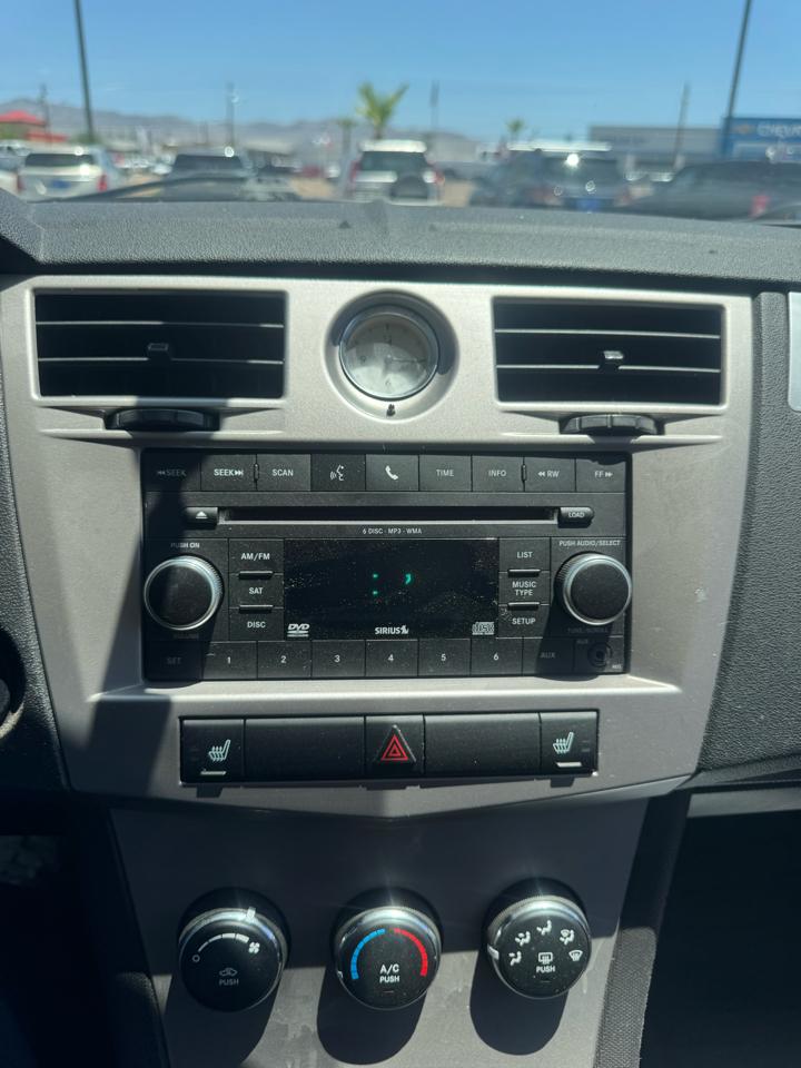 Chrysler Sebring 4dr Sdn Limited 2010