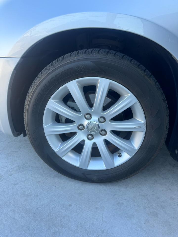 Chrysler Sebring 4dr Sdn Limited 2010