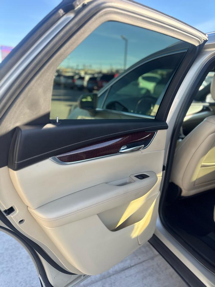 Cadillac XT5 FWD 4dr Luxury 2017