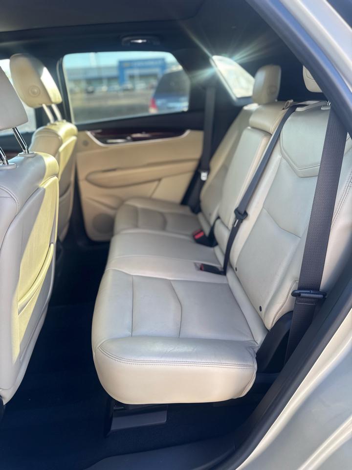 Cadillac XT5 FWD 4dr Luxury 2017