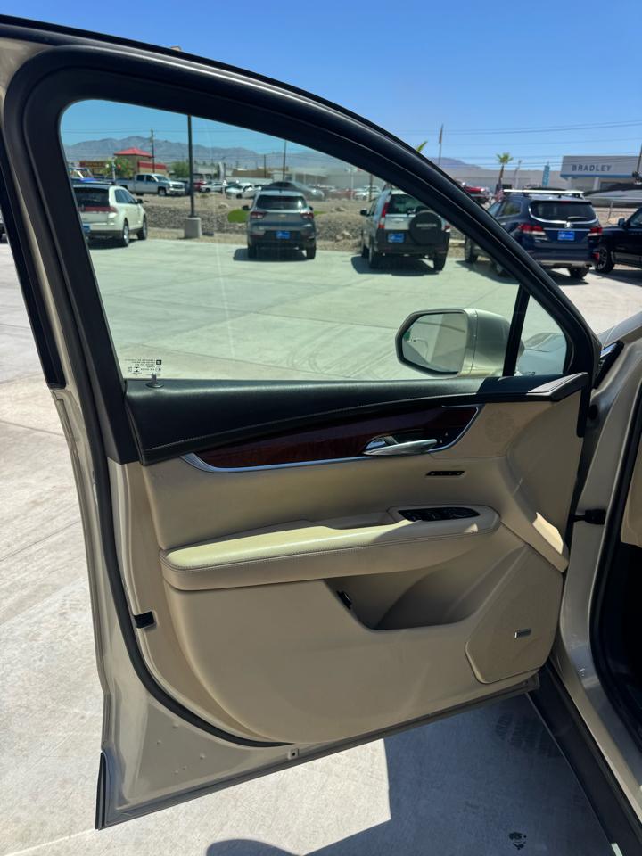 Cadillac XT5 FWD 4dr Luxury 2017
