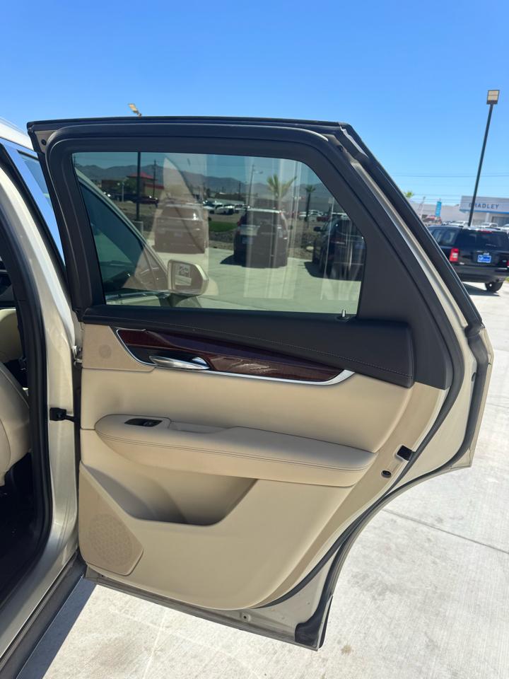 Cadillac XT5 FWD 4dr Luxury 2017