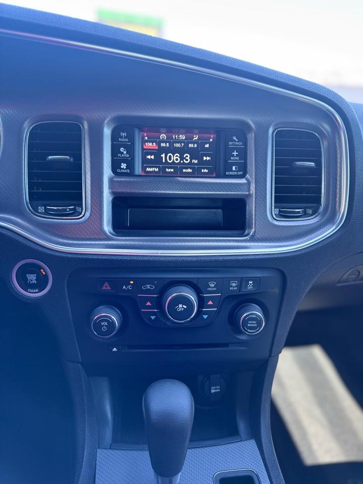 Dodge Charger 4dr Sdn SE RWD 2014