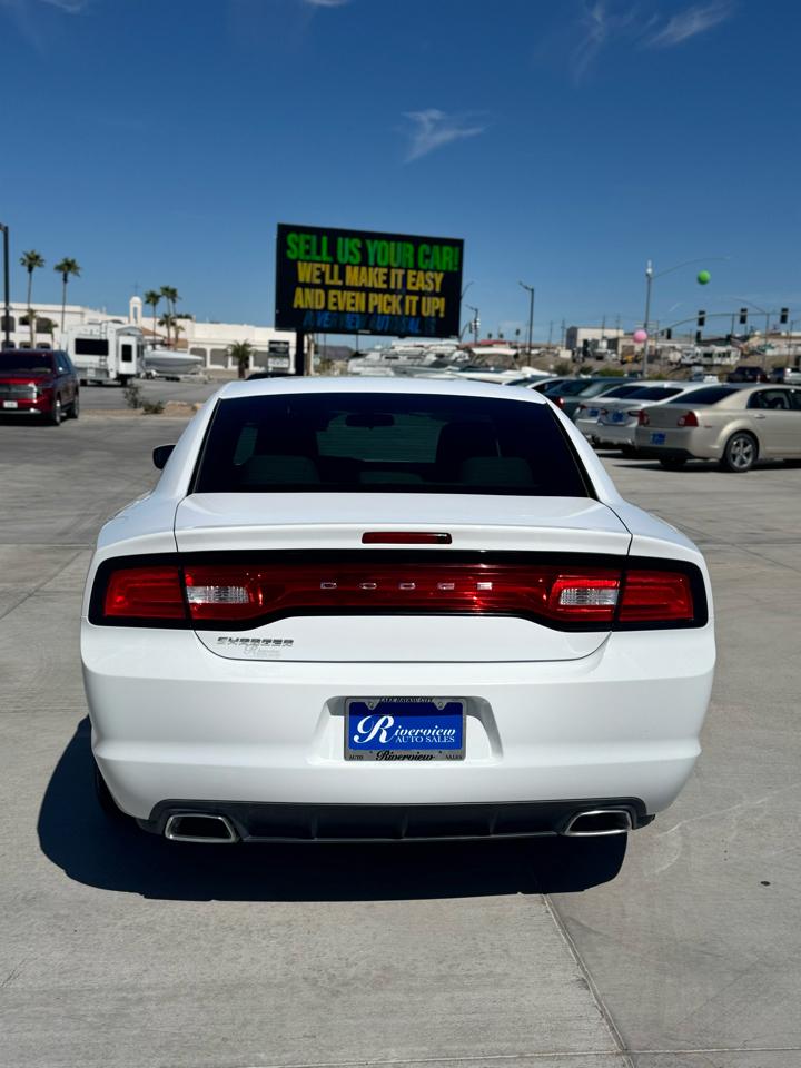 Dodge Charger 4dr Sdn SE RWD 2014