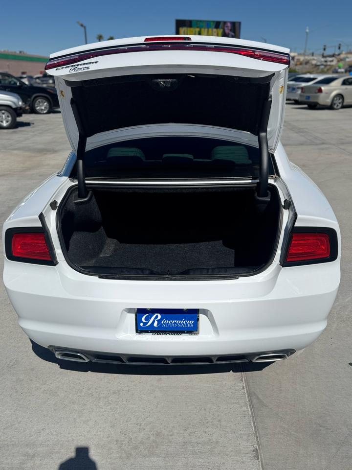 Dodge Charger 4dr Sdn SE RWD 2014