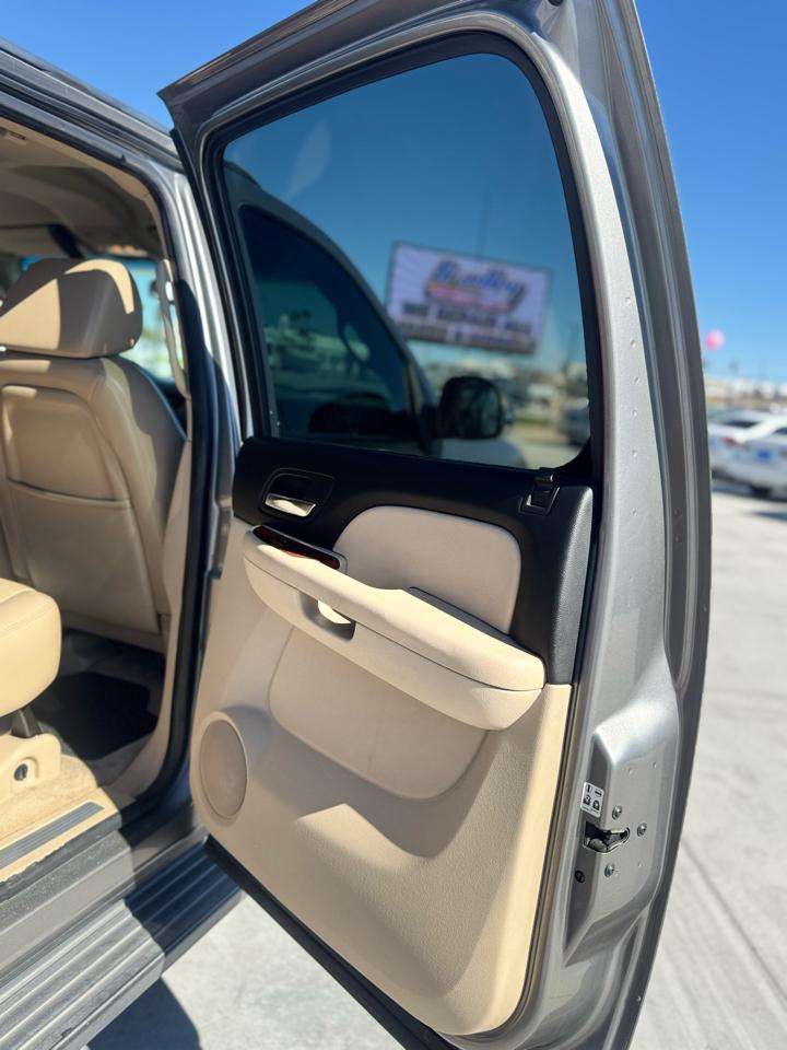 Chevrolet Avalanche 4WD Crew Cab 130" LTZ 2007