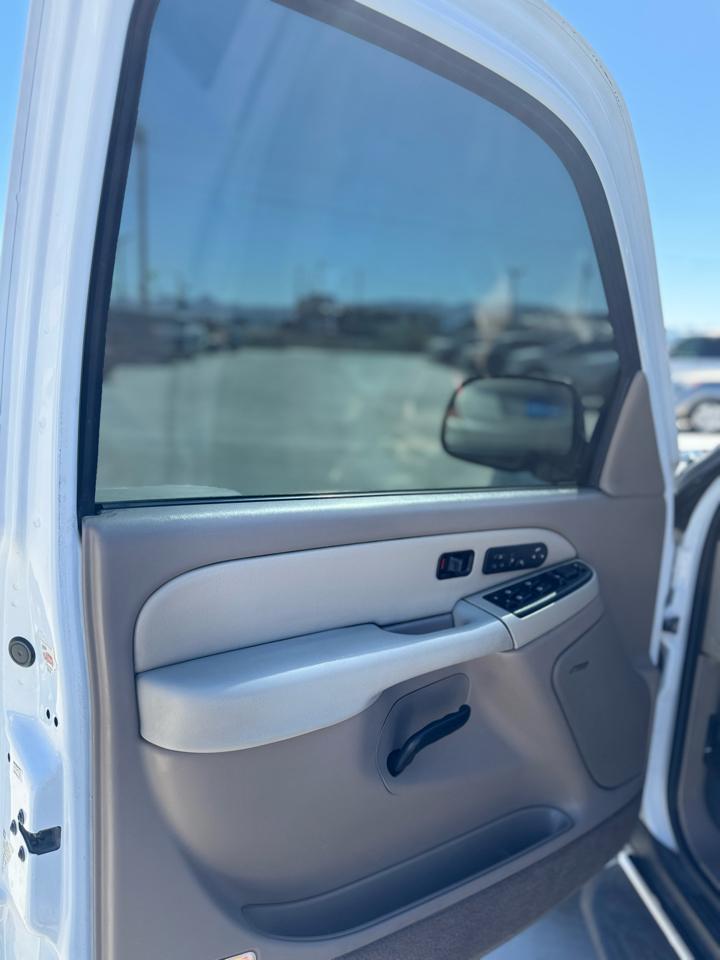 Chevrolet Tahoe 4dr 1500 LT 2003