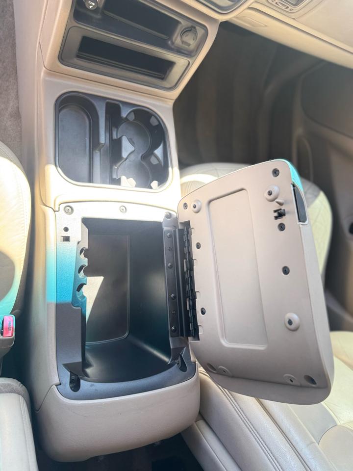 Chevrolet Tahoe 4dr 1500 LT 2003