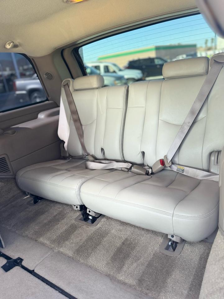 Chevrolet Tahoe 4dr 1500 LT 2003