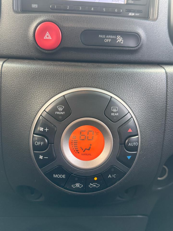 Nissan Cube 5dr Wgn I4 CVT 1.8 S 2011