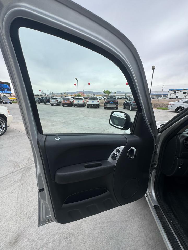 Jeep Liberty 4dr Limited 4WD 2003