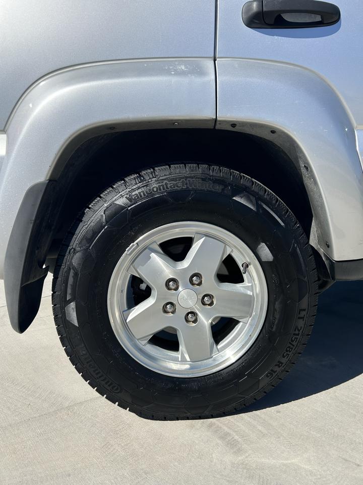 Jeep Liberty 4dr Limited 4WD 2003