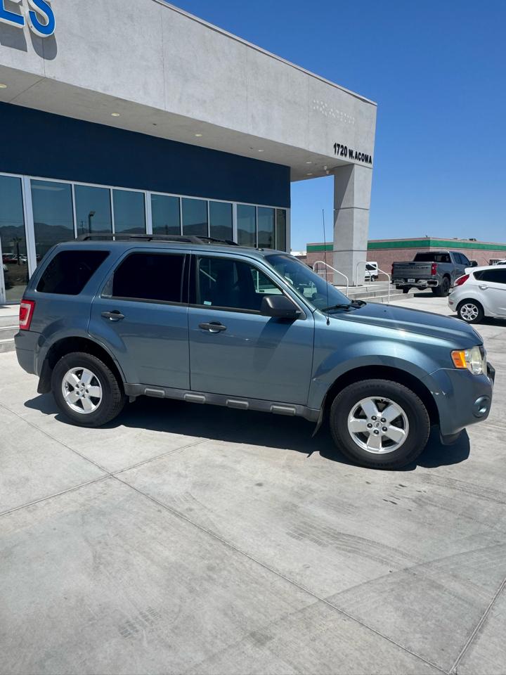 Ford Escape 4WD 4dr XLT 2012
