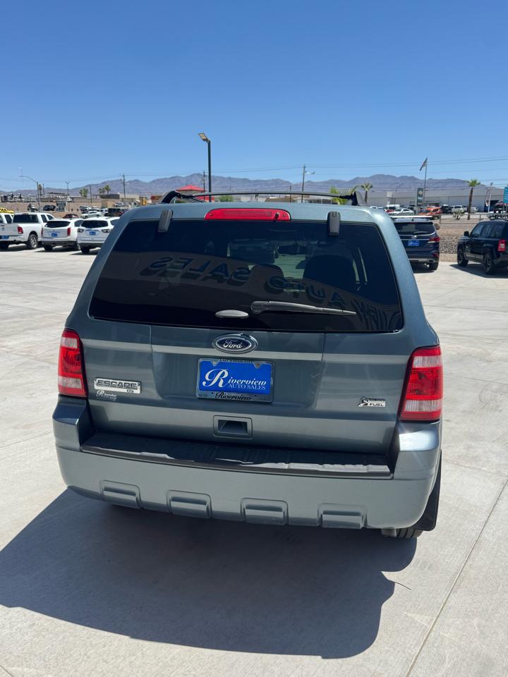 Ford Escape 4WD 4dr XLT 2012