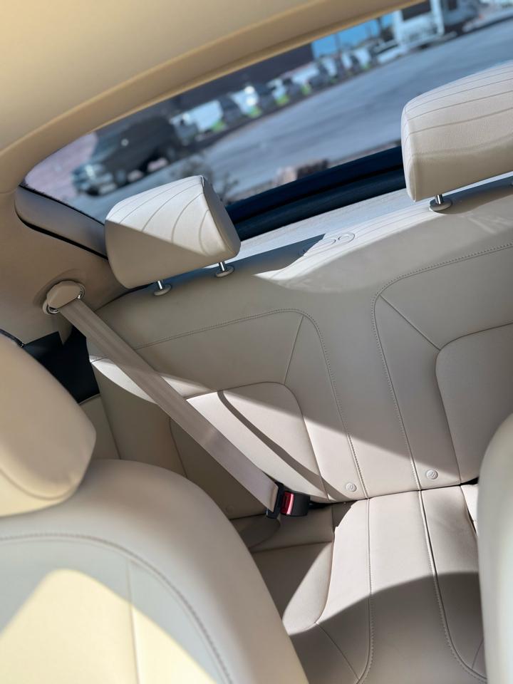 Volkswagen New Beetle Coupe 2dr Final Edition PZEV 2010