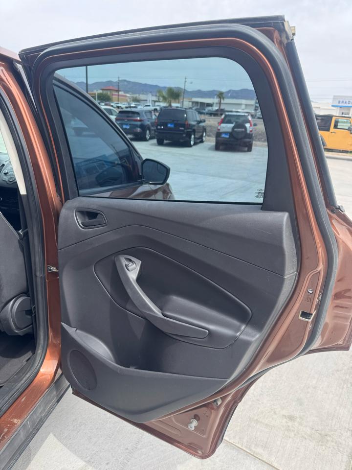 Ford Escape S FWD 2017