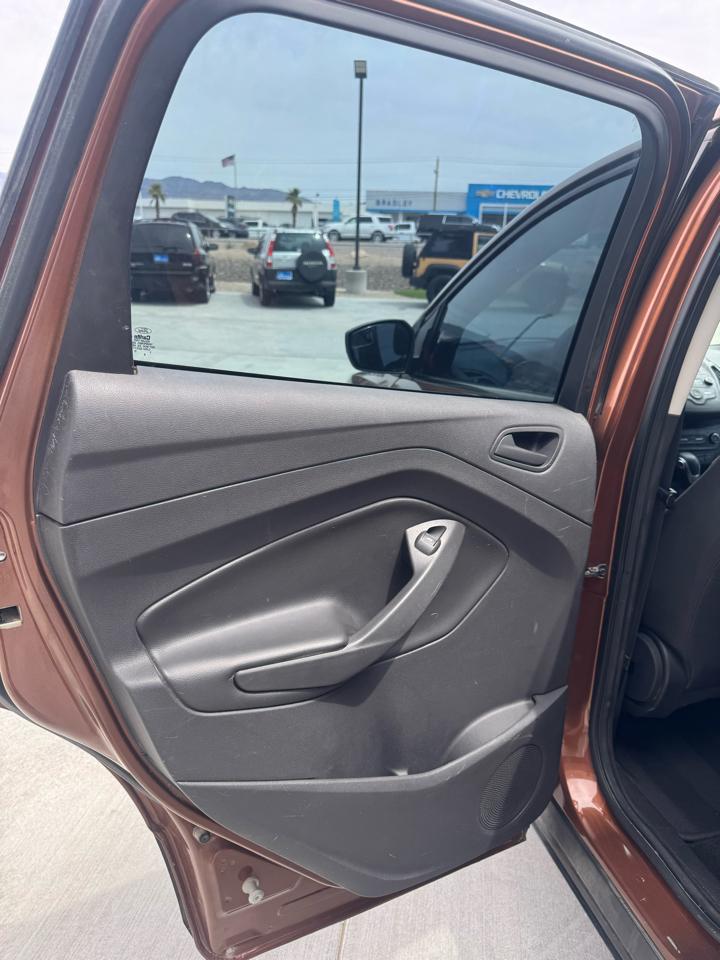 Ford Escape S FWD 2017