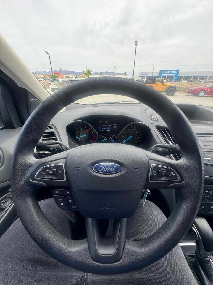 Ford Escape S FWD 2017
