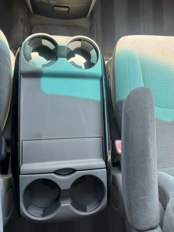 Toyota Sienna  2004