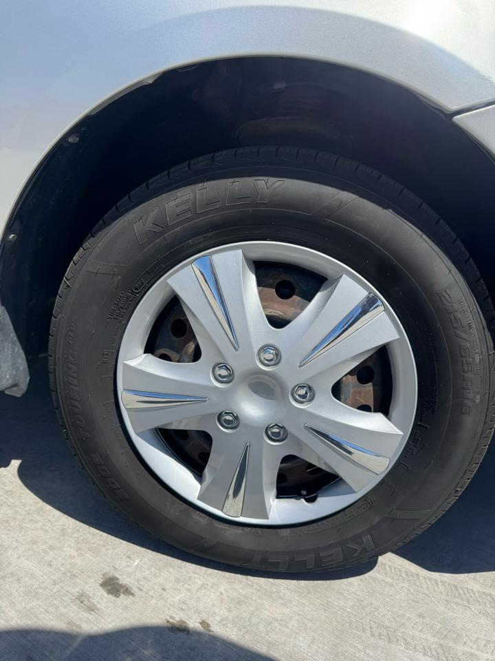 Toyota Sienna  2004