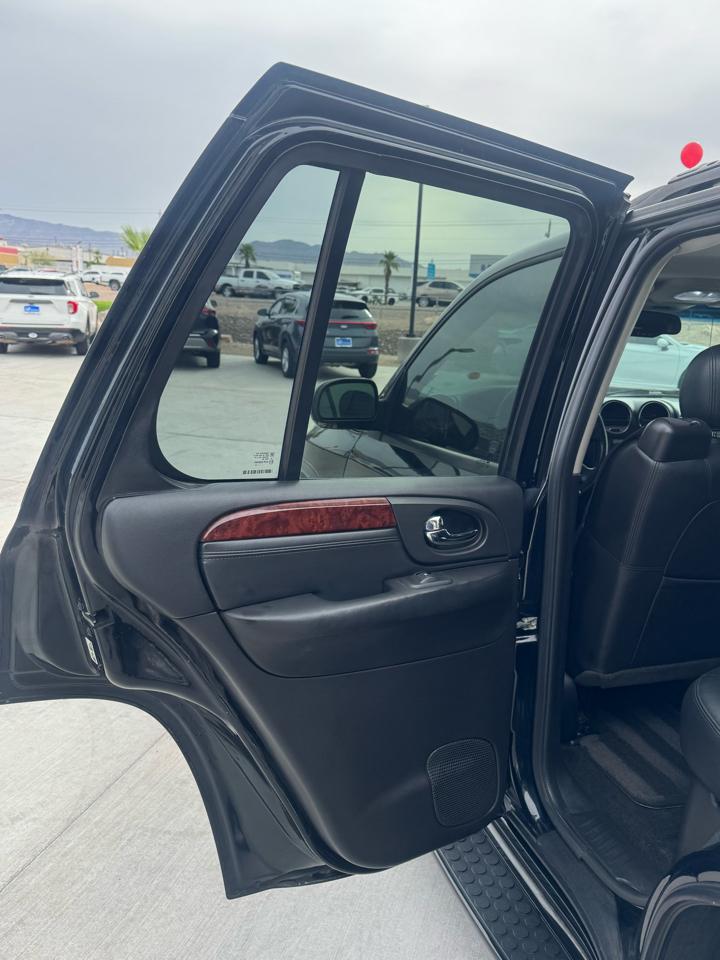 GMC Envoy 2WD 4dr Denali 2007