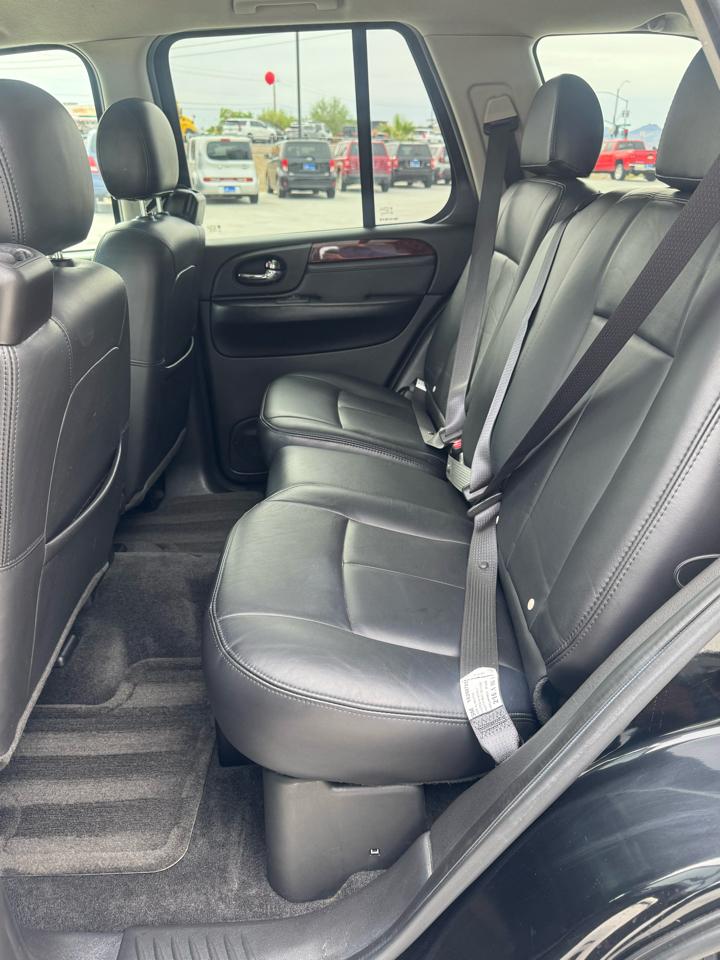 GMC Envoy 2WD 4dr Denali 2007