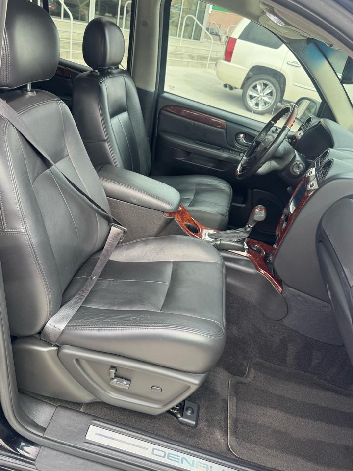 GMC Envoy 2WD 4dr Denali 2007