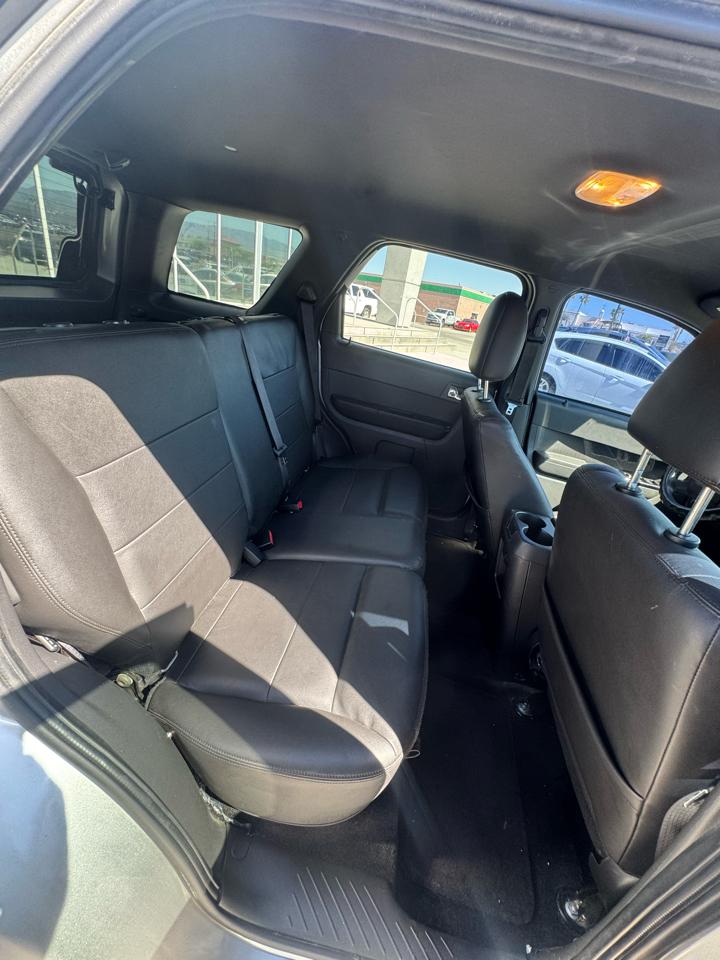 Ford Escape 4WD 4dr Limited 2010