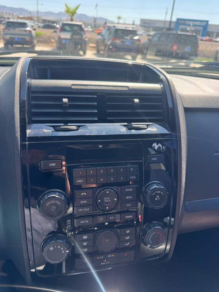 Ford Escape 4WD 4dr Limited 2010