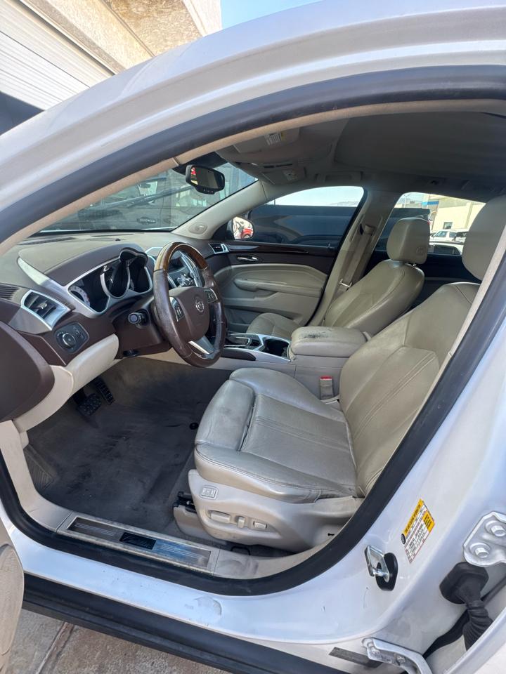 Cadillac SRX  2011