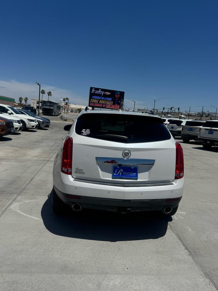 Cadillac SRX  2011