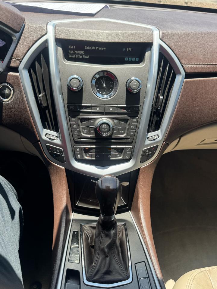 Cadillac SRX  2011