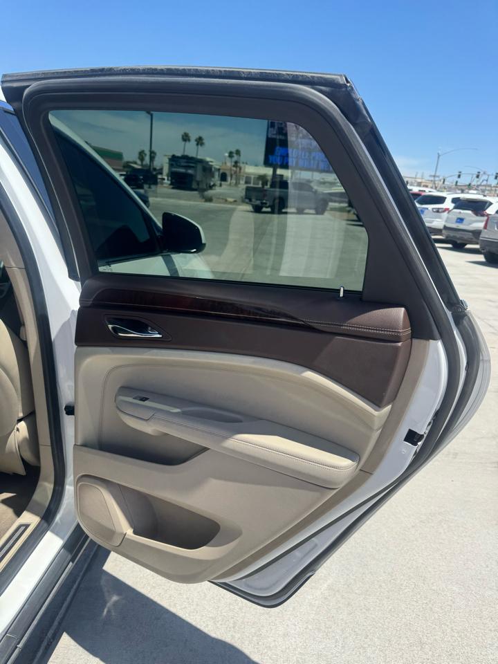 Cadillac SRX  2011