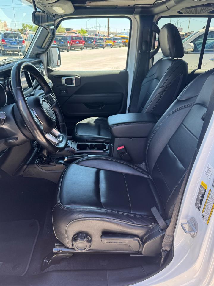 Jeep Wrangler Unlimited Sahara Altitude 2021