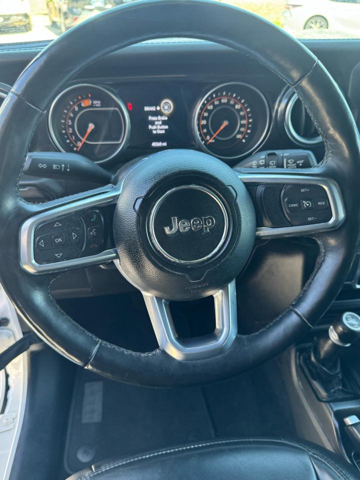 Jeep Wrangler Unlimited Sahara Altitude 2021