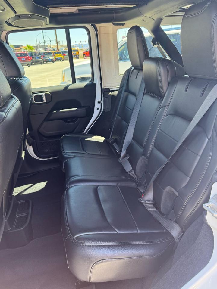 Jeep Wrangler Unlimited Sahara Altitude 2021