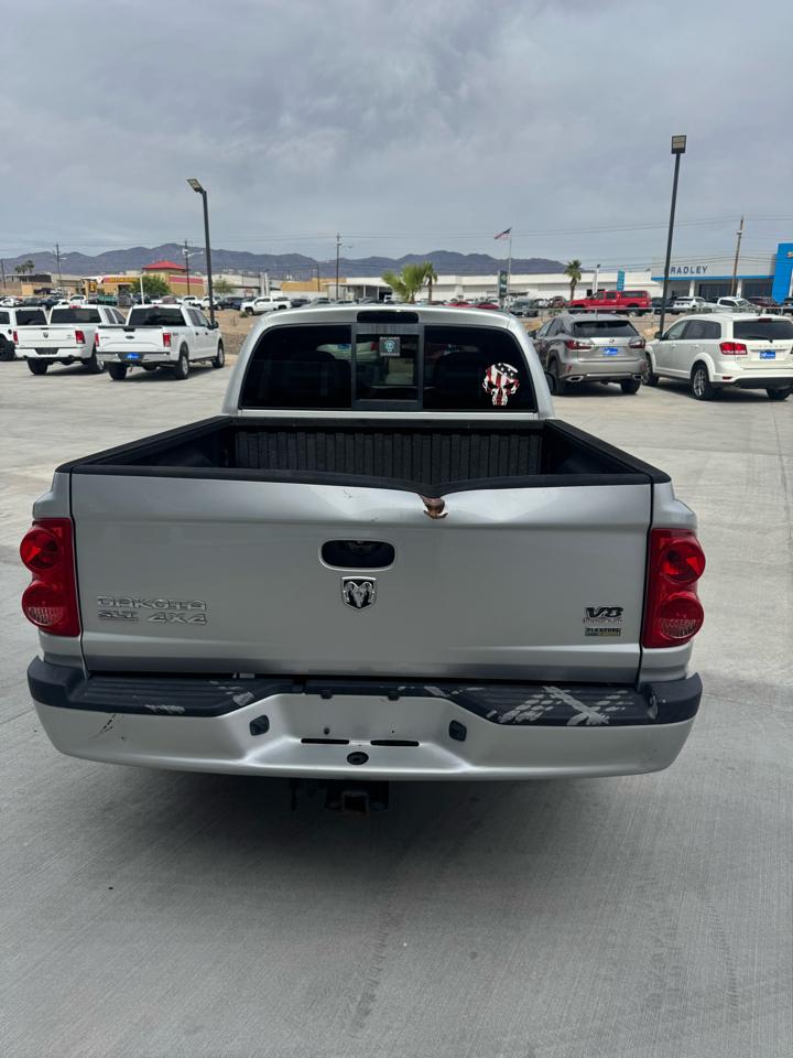 Dodge Dakota 4WD Quad Cab 131" SLT 2007