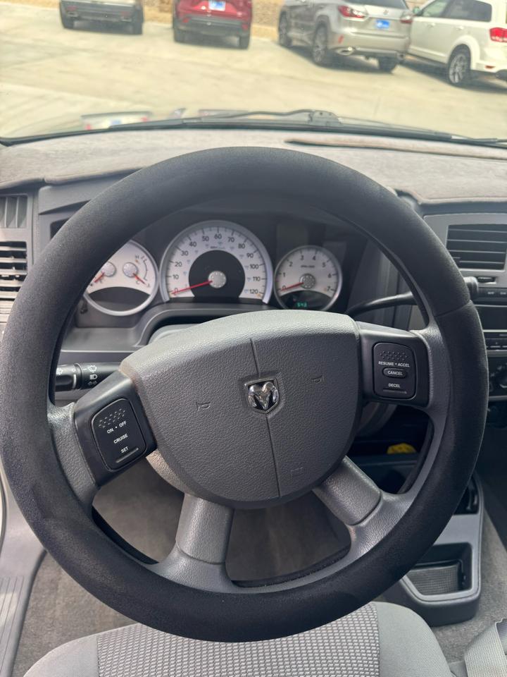 Dodge Dakota 4WD Quad Cab 131" SLT 2007